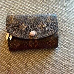 Louis Vuitton Victorine Wallet in Rose Ballerina